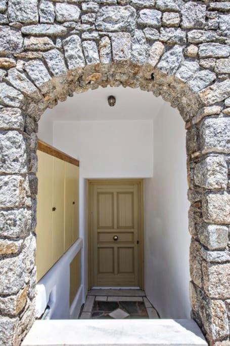 Raffar Luxury Houses Psarou Platys Gialos  Exterior photo